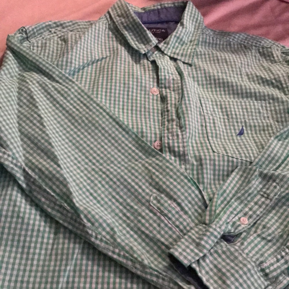 Boys like new large Nautica button down